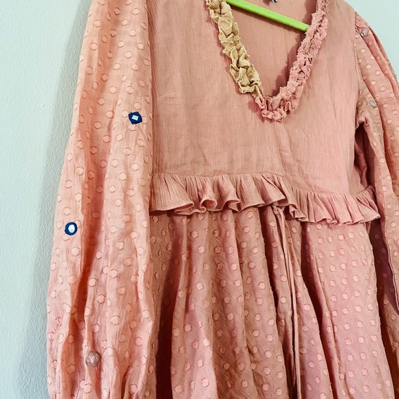 Rinku Dalamal Peach Toned Layered Tunic - Picture 4 of 9